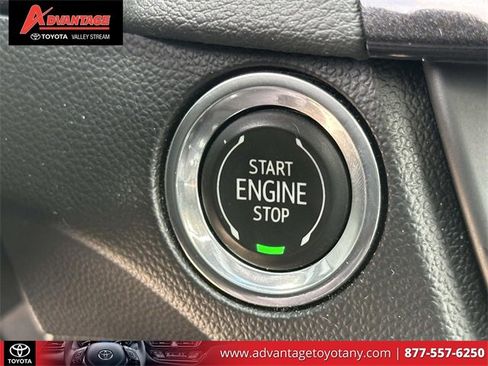 Used 2020 Cadillac CT4 Luxury w/ Sun And Sound Package image 32