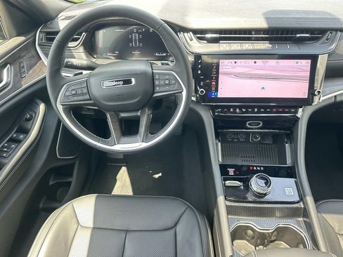 New 2026 Jeep Grand Cherokee Limited AWD/4WD image 22