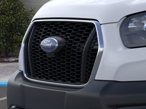 New 2025 Ford Transit 250 Low Roof image 17