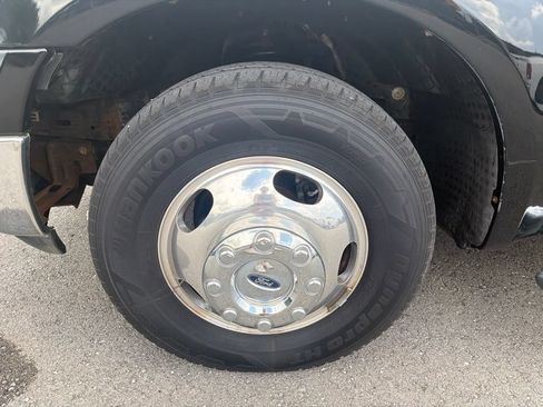 Used 2006 Ford F350 Lariat RWD image 12