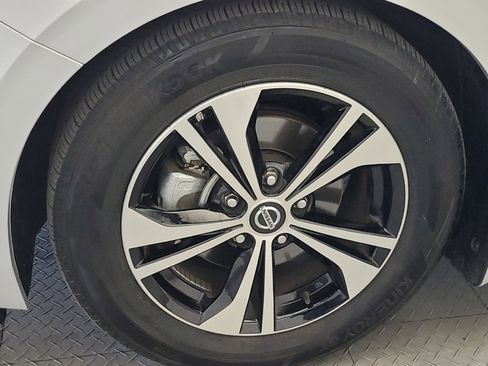 Used 2023 Nissan Sentra SV w/ All-Weather Package FWD image 31