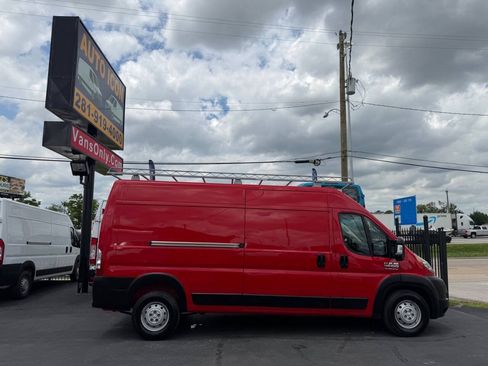 Used 2019 RAM ProMaster 3500 w/ Interior Convenience Group FWD image 3
