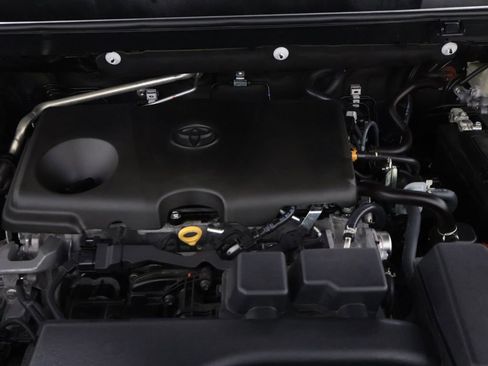 Used 2024 Toyota RAV4 Adventure AWD/4WD image 18