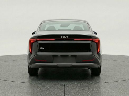 Used 2025 Kia K4 FWD image 7