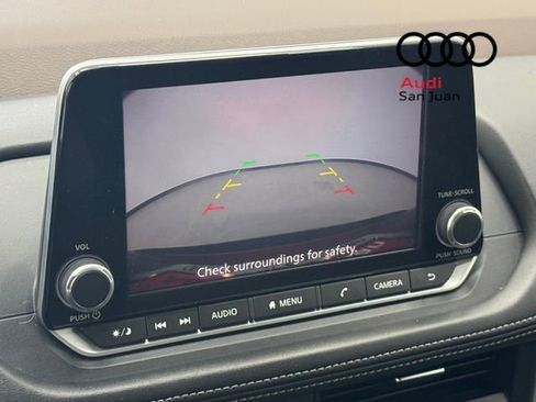 Used 2023 Nissan Rogue SV image 24