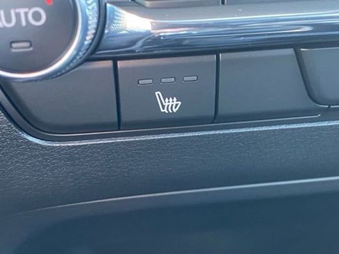 Used 2025 MAZDA MAZDA3 2.5 S Hatchback w/ Appearance Package image 16