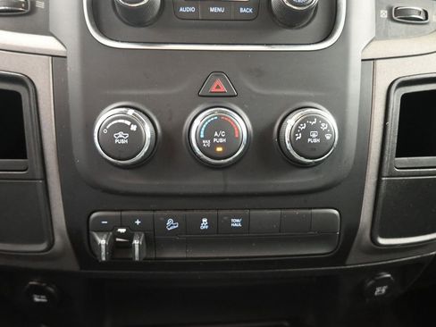 Used 2017 RAM 2500 Tradesman w/ Chrome Appearance Group image 6