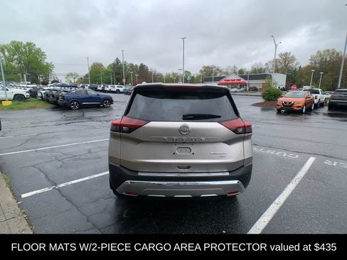 Certified 2023 Nissan Rogue Platinum w/ Platinum Premium Package AWD/4WD image 4