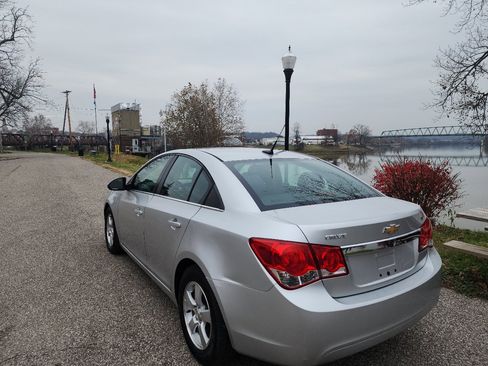 Used 2014 Chevrolet Cruze LT image 3