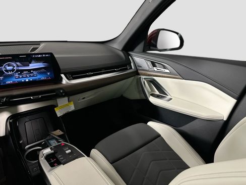 New 2026 BMW X1 xDrive28i w/ Convenience Package image 25