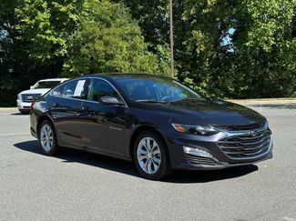 Used 2023 Chevrolet Malibu LT image 1