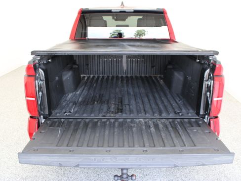 Used 2024 Toyota Tacoma SR5 AWD/4WD image 31