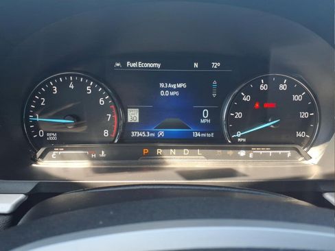 Used 2023 Ford Explorer XLT w/ Equipment Group 202A AWD/4WD image 25