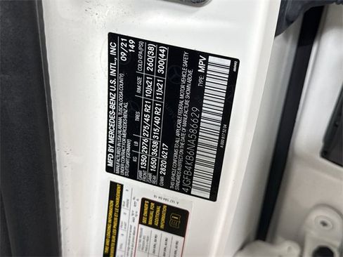 Used 2022 Mercedes-Benz GLE 350 4MATIC w/ AMG Line Exterior image 33