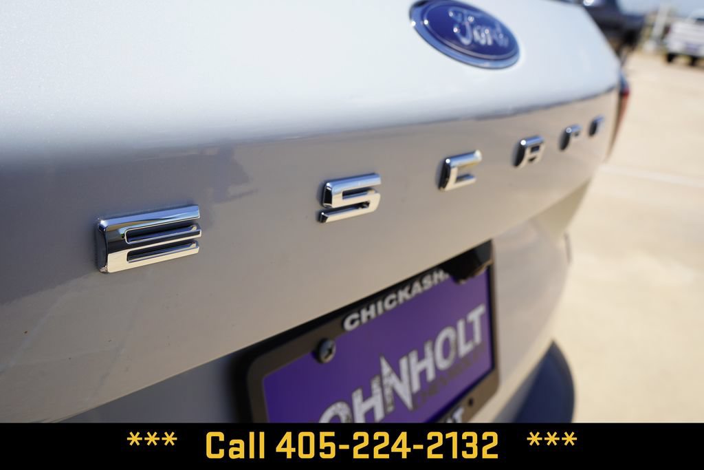 Used 2025 Ford Escape ST-Line AWD/4WD image 6