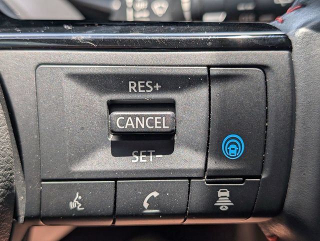 Used 2025 Nissan Kicks SR w/ Illumination Package AWD/4WD image 21
