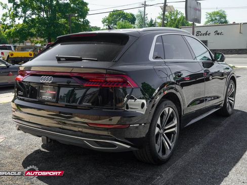 Used 2019 Audi Q8 Prestige image 7