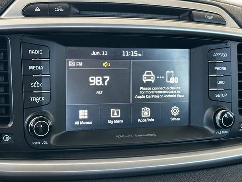 Used 2018 Kia Sorento FWD image 25