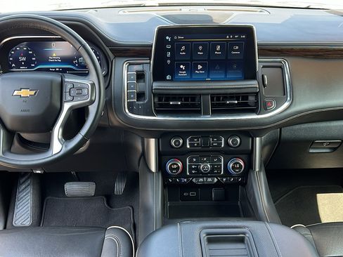 Certified 2024 Chevrolet Tahoe Premier AWD/4WD image 19