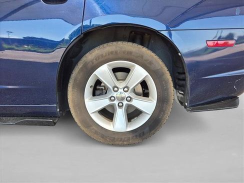 Used 2014 Dodge Charger SE w/ Connectivity Group RWD image 16