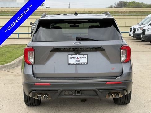 Used 2022 Ford Explorer ST w/ Equipment Group 401A image 7