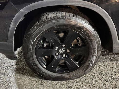 Used 2017 Honda Ridgeline Black Edition image 10