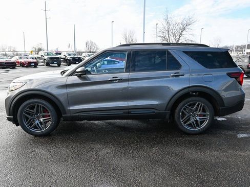 New 2026 Ford Explorer ST image 8