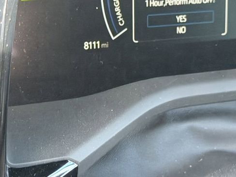 Used 2025 Toyota Camry SE w/ Multimedia Upgrade Package image 9