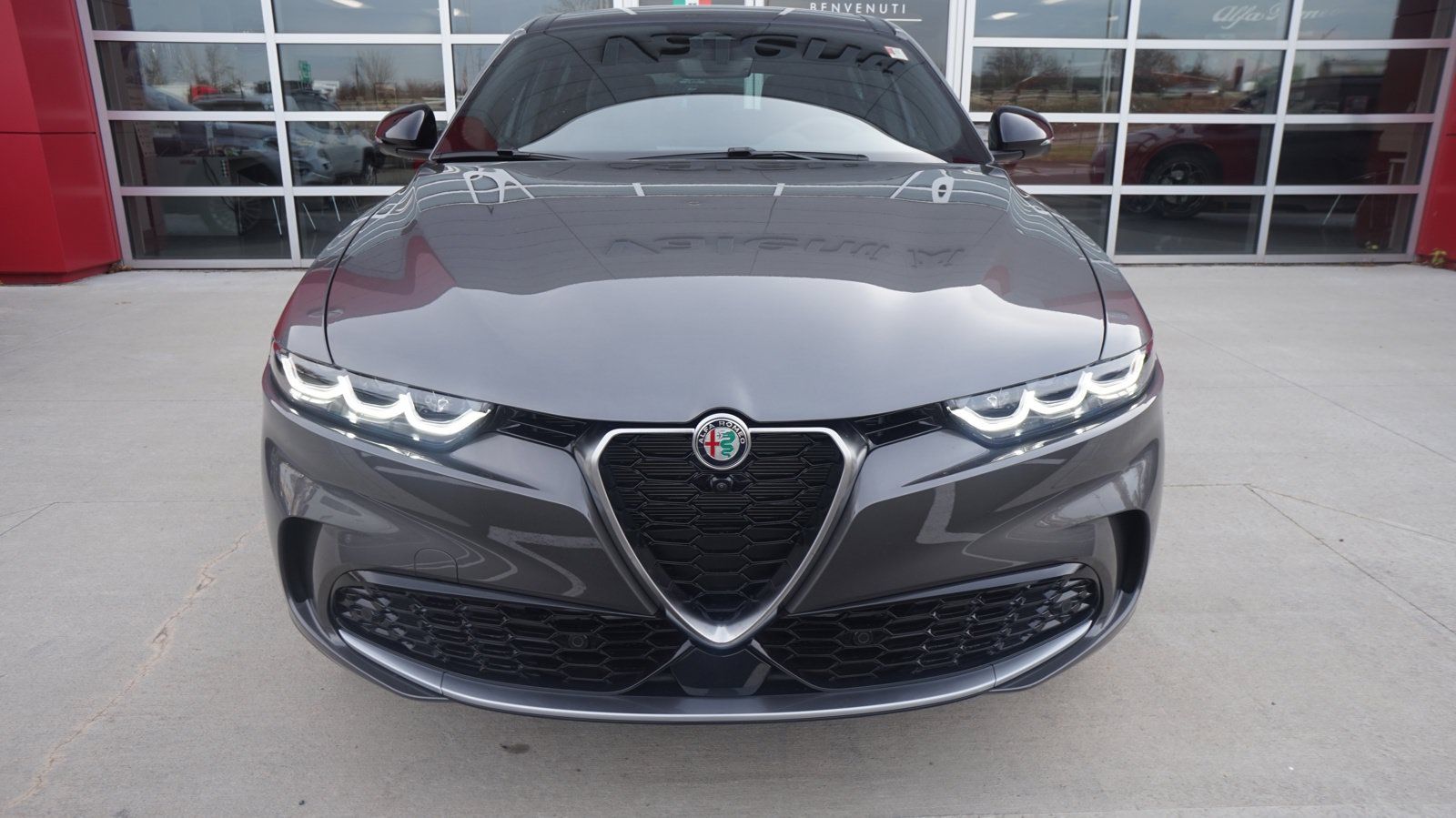 Used 2024 Alfa Romeo Tonale Ti w/ Active Assist Package AWD/4WD image 4