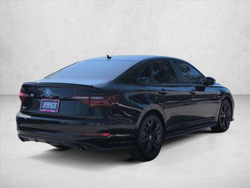Used 2019 Volkswagen Jetta GLI FWD image 5