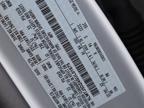 Used 2025 Lincoln Corsair Grand Touring image 31