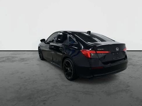 Used 2024 Honda Civic Sport image 2
