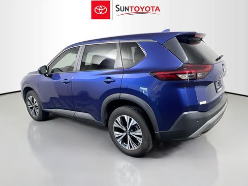 Used 2023 Nissan Rogue SV AWD/4WD image 6