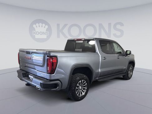 Used 2022 GMC Sierra 1500 AT4 w/ AT4 Premium Package AWD/4WD image 7