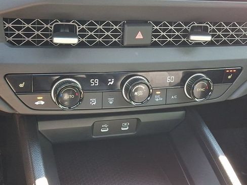 Certified 2025 Honda Accord SE image 17