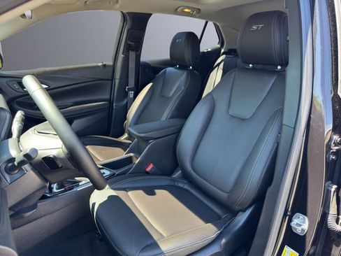 Used 2024 Buick Encore GX Sport Touring w/ Experience Buick Package AWD/4WD image 14
