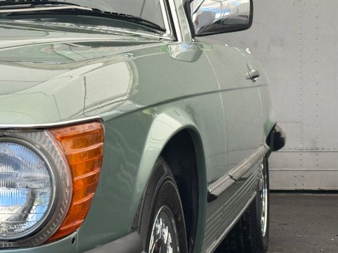 Used 1988 Mercedes-Benz 560 SL image 33