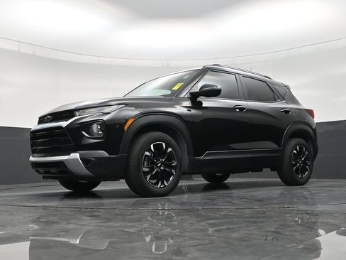 Used 2023 Chevrolet TrailBlazer LT FWD image 20