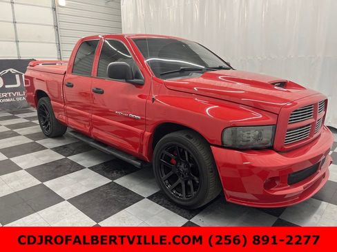 Used 2005 Dodge Ram 1500 Truck 2WD Quad Cab image 1