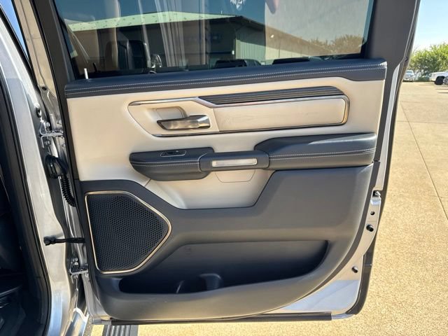 Used 2019 RAM 1500 Limited w/ Advanced Safety Group AWD/4WD image 26