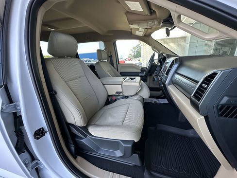 Used 2020 Ford F250 XLT w/ XLT Value Package RWD image 24