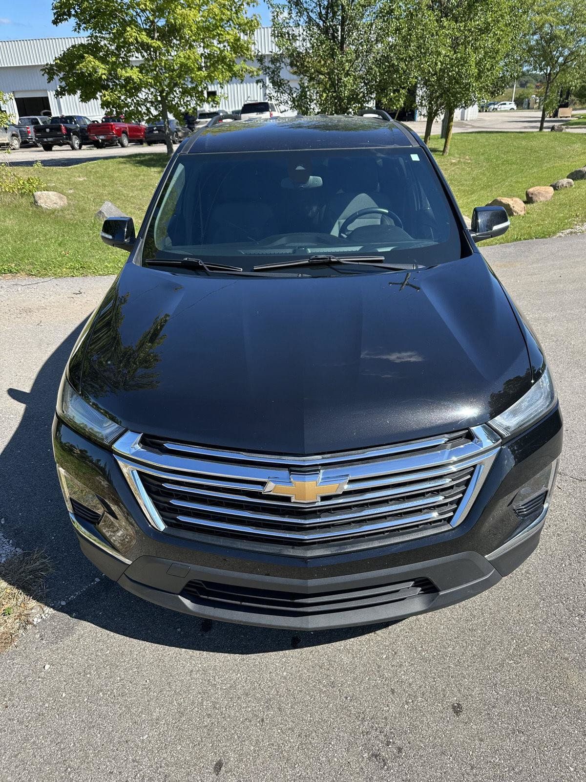 Used 2023 Chevrolet Traverse LT FWD image 24