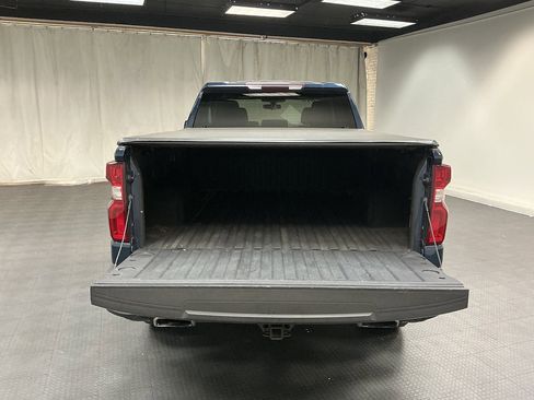 Used 2019 Chevrolet Silverado 1500 Custom Trail Boss w/ Custom Convenience Package AWD/4WD image 26