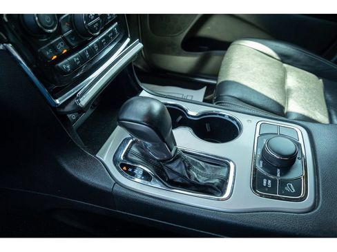 Used 2021 Jeep Grand Cherokee Limited w/ Quick Order Package 28K 80th AWD/4WD image 26