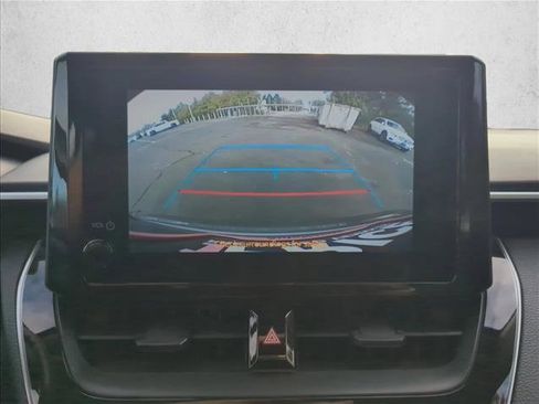 Used 2024 Toyota Corolla LE image 16
