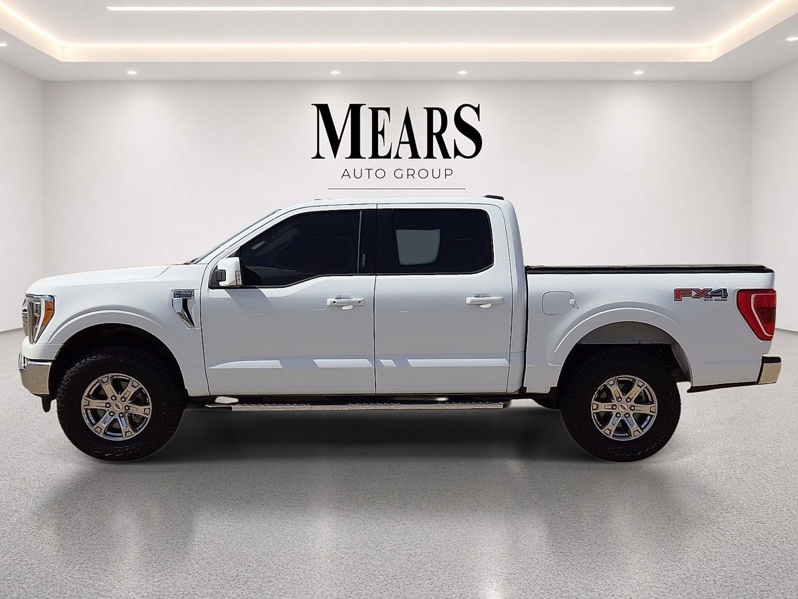 Used 2021 Ford F150 XLT w/ Equipment Group 302A High AWD/4WD image 2