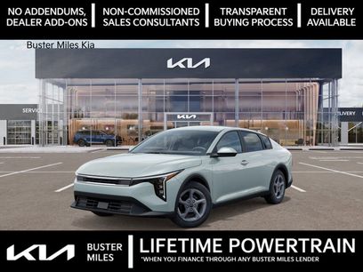New 2025 Kia K4 LXS