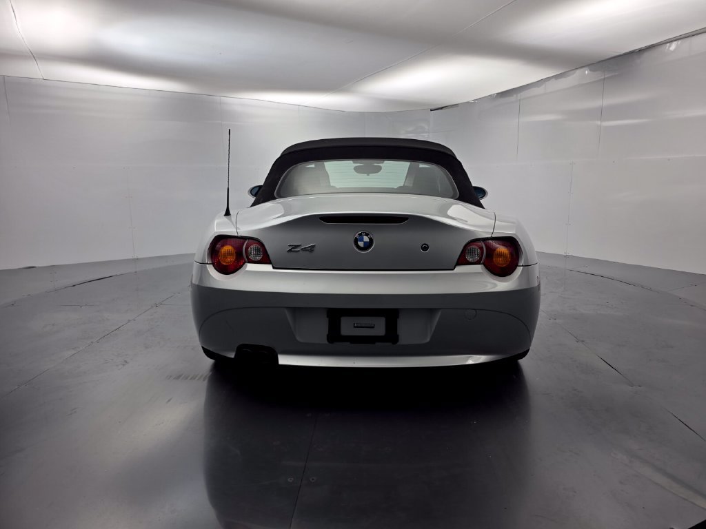 Used 2004 BMW Z4 3.0i RWD image 6
