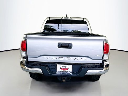 Certified 2023 Toyota Tacoma TRD Off-Road AWD/4WD image 6