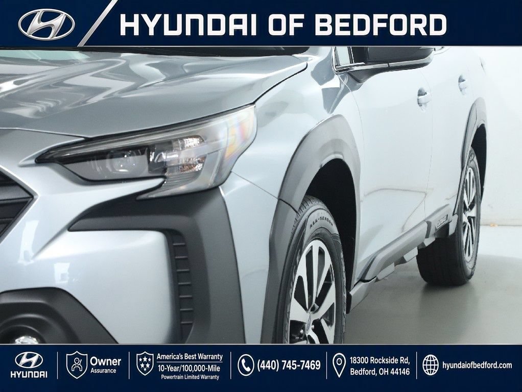 Used 2024 Subaru Outback Premium AWD/4WD image 4